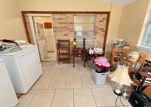 25708 W Forest Circle Lane, Huffman, TX 77336