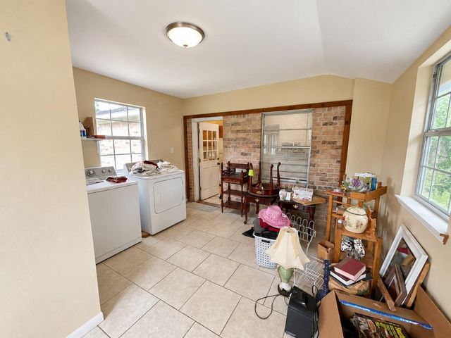25708 W Forest Circle Lane, Huffman, TX 77336