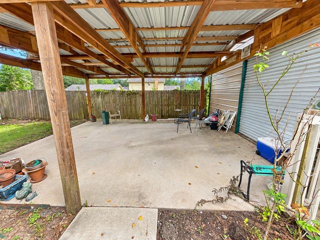 25708 W Forest Circle Lane, Huffman, TX 77336