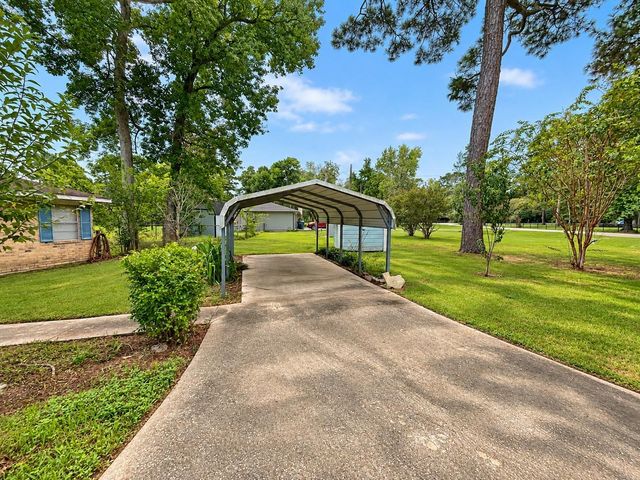 25708 W Forest Circle Lane, Huffman, TX 77336