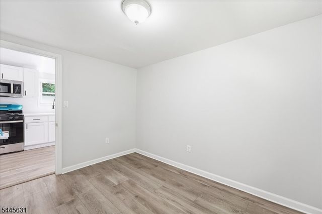8 Madelyn Ave, West Milford Twp., NJ 07480