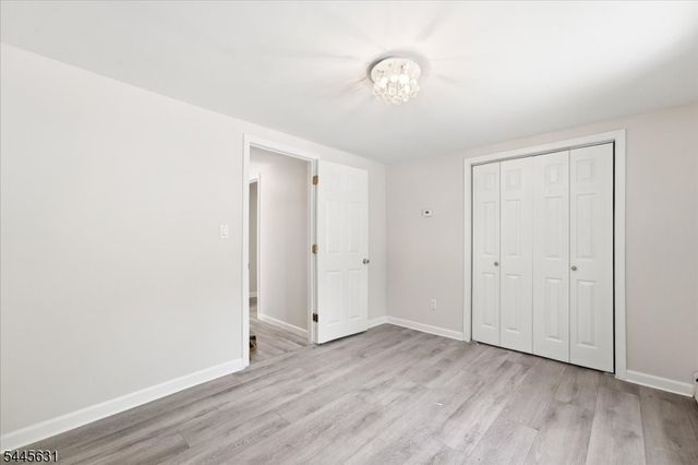 8 Madelyn Ave, West Milford Twp., NJ 07480
