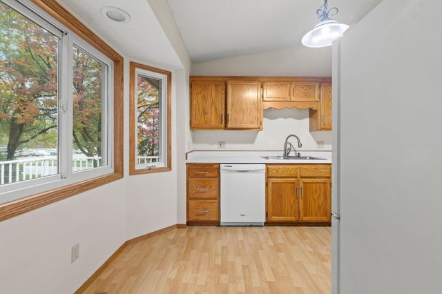 9200 124th Place N, Champlin, MN 55316