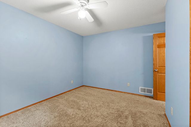 9200 124th Place N, Champlin, MN 55316