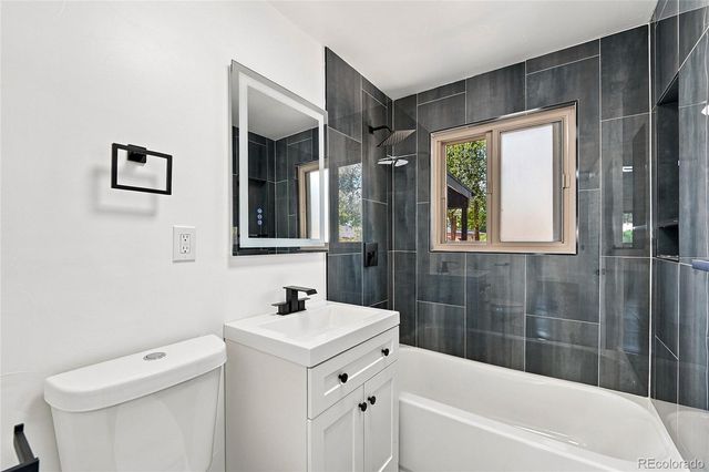 3113 Worchester Street, Aurora, CO 80011