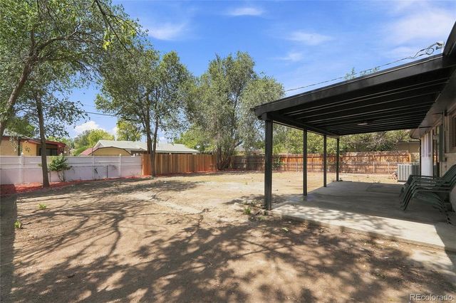 3113 Worchester Street, Aurora, CO 80011