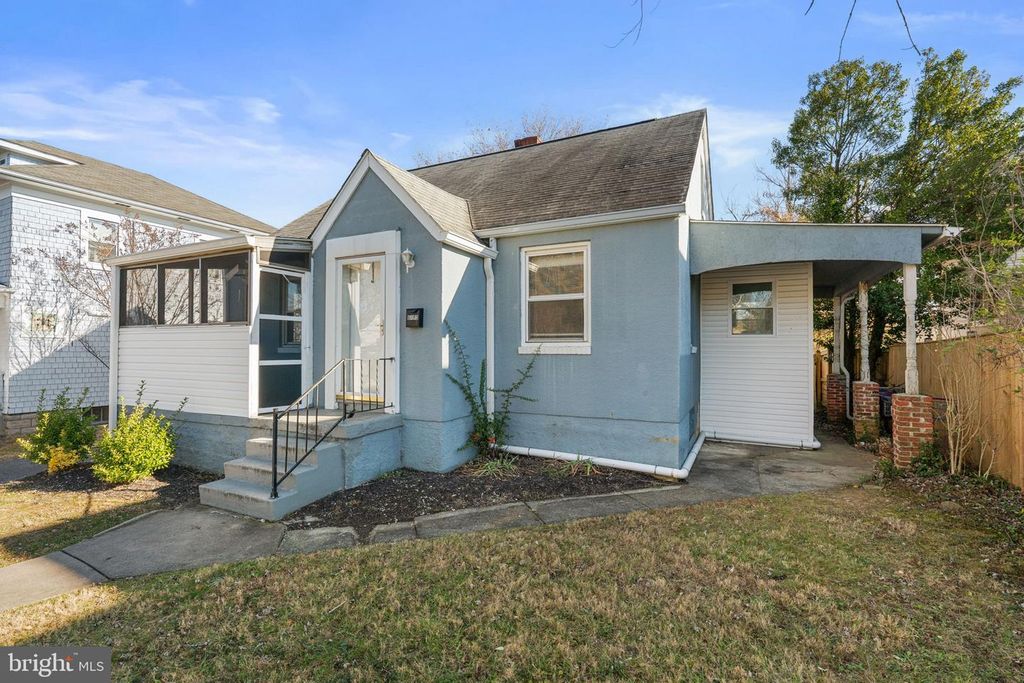 6103 GLENOAK AVE, Baltimore, MD 21214