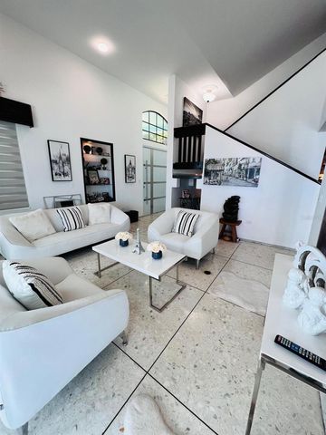 425 CALLE SAN JULIAN, URB SAGRADO CORAZON, Cupey, PR 00926