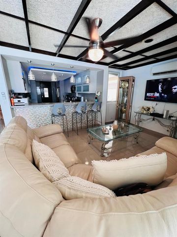 425 CALLE SAN JULIAN, URB SAGRADO CORAZON, Cupey, PR 00926