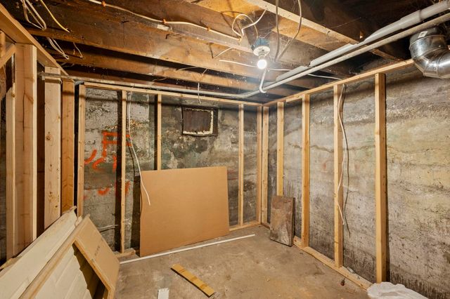 7030 N Market St, Spokane, WA 99217