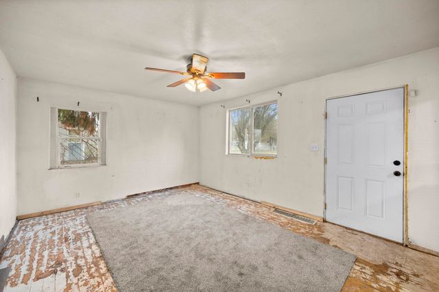 7030 N Market St, Spokane, WA 99217