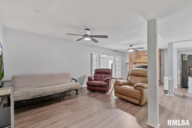 4919 Lorton Avenue, Davenport, IA 52807