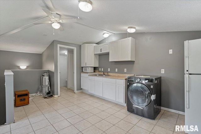 4919 Lorton Avenue, Davenport, IA 52807