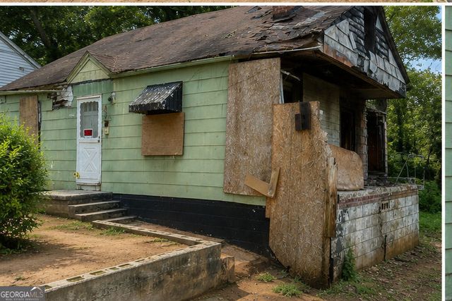 1263 Gus Thornhill Junior Drive, Atlanta, GA 30344
