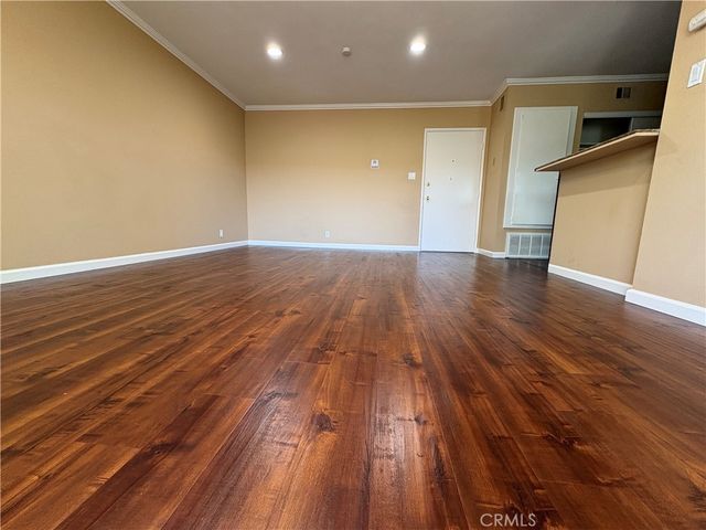 400 N Acacia B35, Fullerton, CA 92831