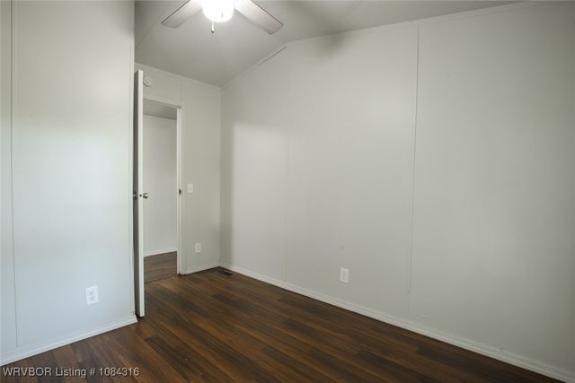 21707 Ivy Street, Howe, OK 74940