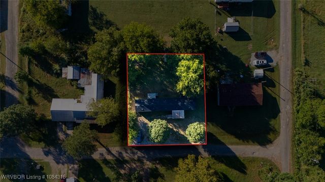 21707 Ivy Street, Howe, OK 74940