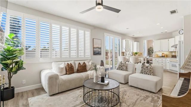 8 Tesoro, Mission Viejo, CA 92692