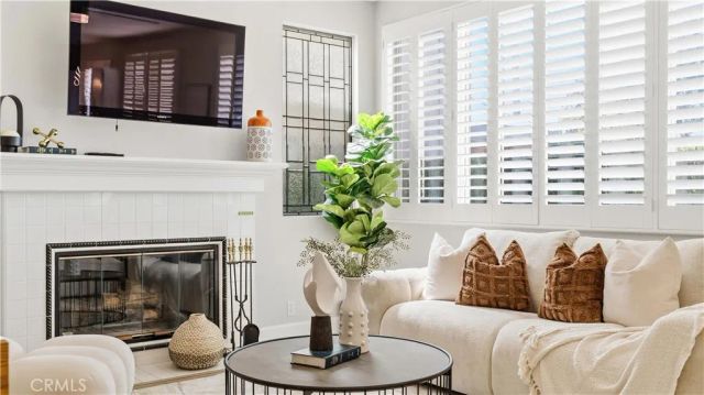 8 Tesoro, Mission Viejo, CA 92692