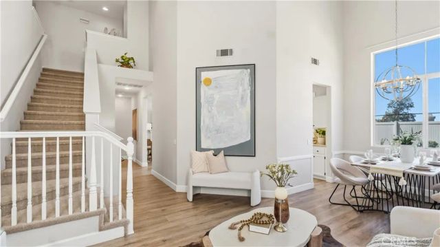 8 Tesoro, Mission Viejo, CA 92692