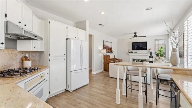 8 Tesoro, Mission Viejo, CA 92692