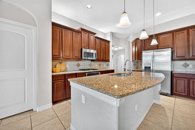13505 Mystic Arbor Lane, Pearland, TX 77584