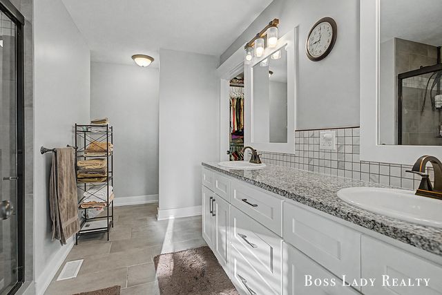 7162 Crimson Court, Hudsonville, MI 49426