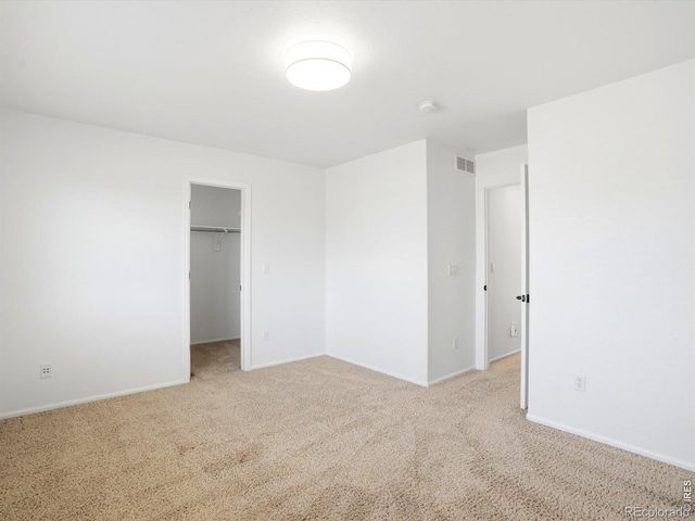 1633 Hallet Peak Drive, Longmont, CO 80503