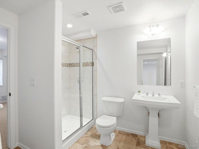 1633 Hallet Peak Drive, Longmont, CO 80503