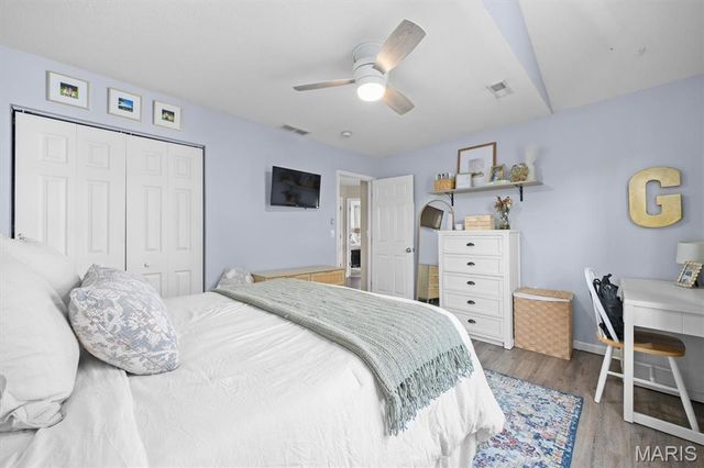 107 Crystal Gate Lane, Glen Carbon, IL 62034