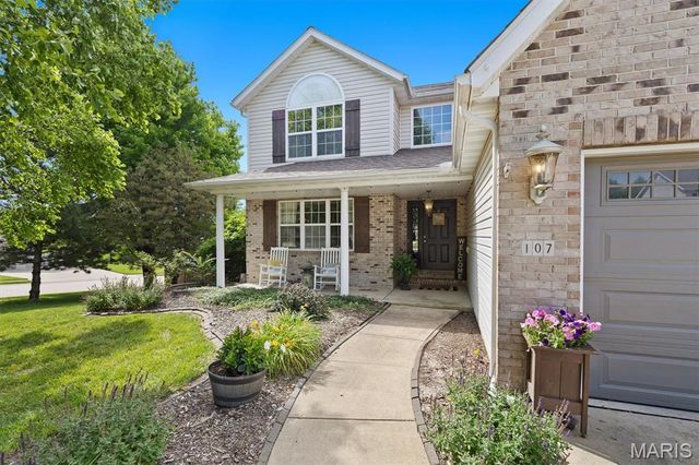 107 Crystal Gate Lane, Glen Carbon, IL 62034
