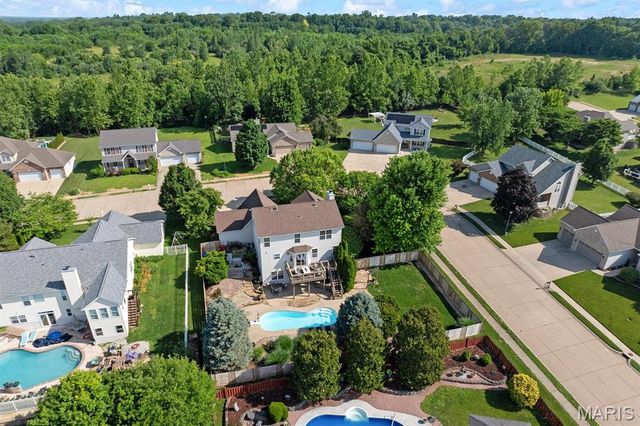 107 Crystal Gate Lane, Glen Carbon, IL 62034