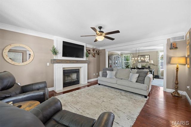 107 Crystal Gate Lane, Glen Carbon, IL 62034