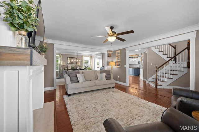 107 Crystal Gate Lane, Glen Carbon, IL 62034