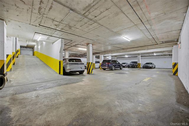 35-20 146th Street 5C, Flushing, NY 11354