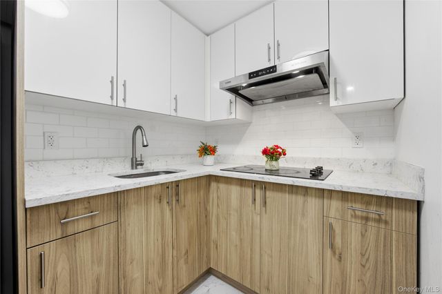 35-20 146th Street 5C, Flushing, NY 11354