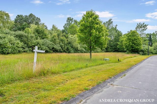 688 Waters Edge Drive Site 15, South Haven, MI 49090