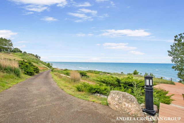 688 Waters Edge Drive Site 15, South Haven, MI 49090