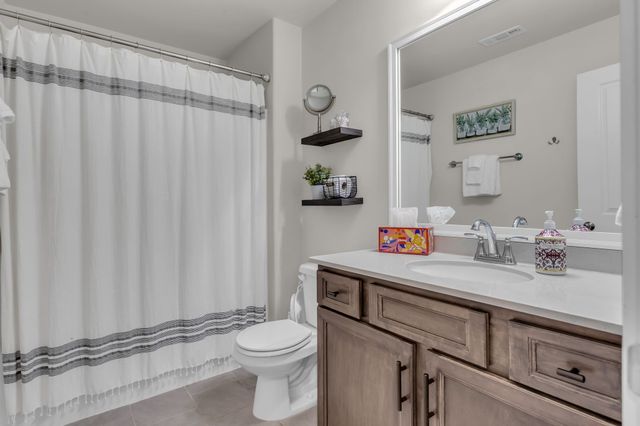 5614 Shelton Blvd, Murfreesboro, TN 37129