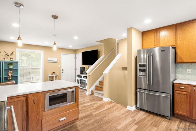 3250 S Holland Way, Lakewood, CO 80227