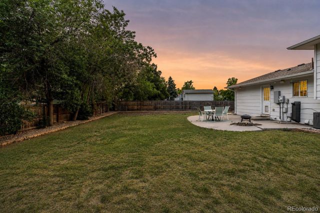 3250 S Holland Way, Lakewood, CO 80227
