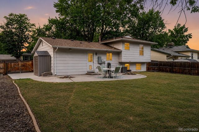3250 S Holland Way, Lakewood, CO 80227