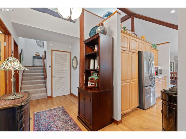 600 ISLAND Dr 15, Gleneden Beach, OR 97388