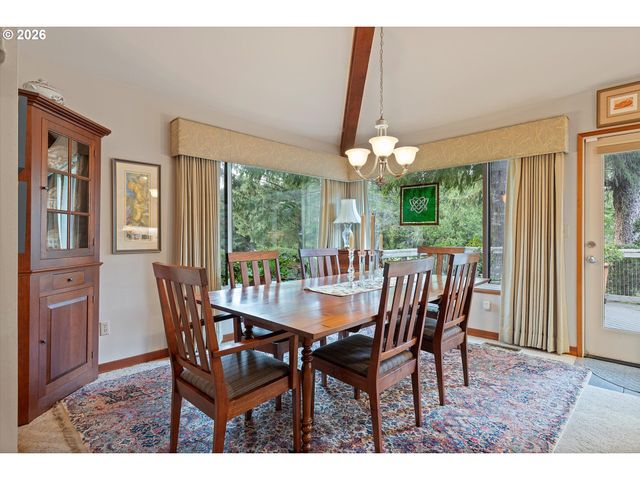 600 ISLAND Dr 15, Gleneden Beach, OR 97388