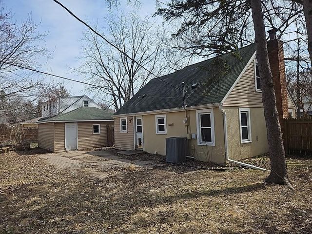 729 Brisbin Street, Anoka, MN 55303
