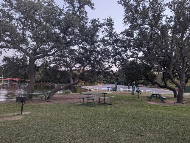 914 Indian Creek Drive, Granbury, TX 76048