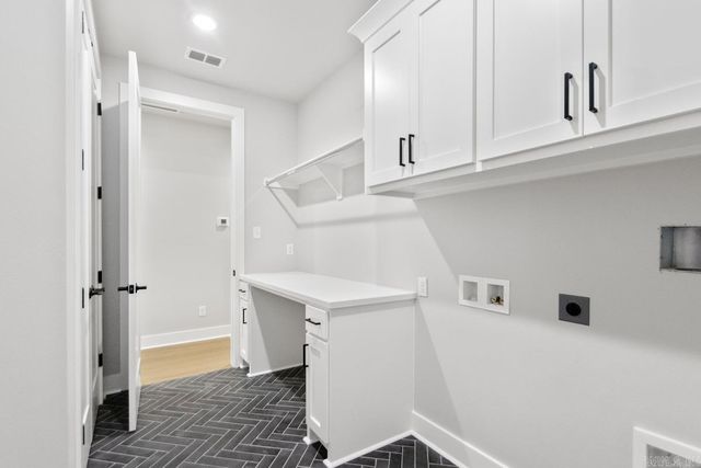 3092 Avilla Manor Trail, Alexander, AR 72002