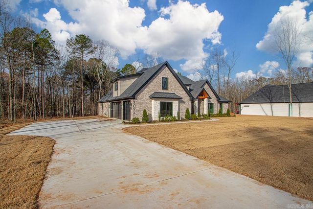 3092 Avilla Manor Trail, Alexander, AR 72002