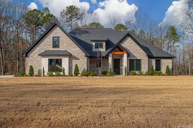 3092 Avilla Manor Trail, Alexander, AR 72002