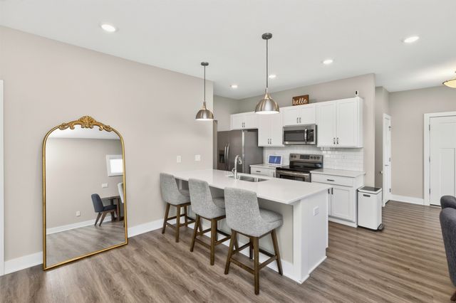 2812 Yordi Drive, Norwalk, IA 50211